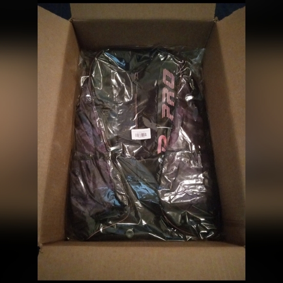 Backpack - Picture 10 of 12